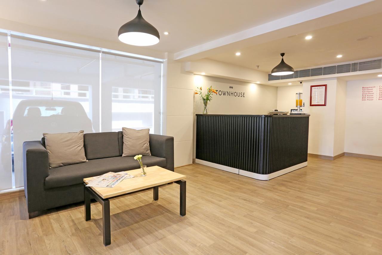 מלון ניו דלהי Oyo Townhouse 015 Lajpat Nagar מראה חיצוני תמונה